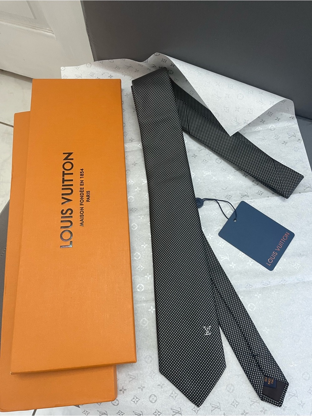 Louis Vuitton Black Microdot Silk Tie